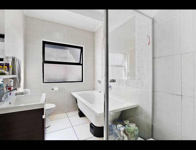 1 BEDROOM APARTMENT FOR SALE IN DAINFERN
